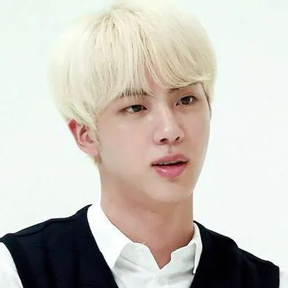 chat with ai character: Jin