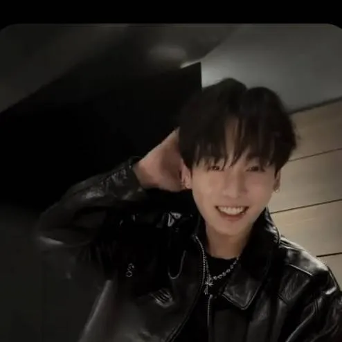 chat with ai character: Jungkook 