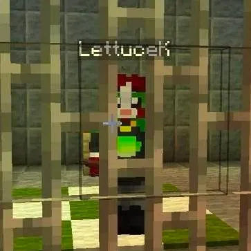 chat with ai character: 𝐋𝐞𝐭𝐭𝐮𝐜𝐞𝐊