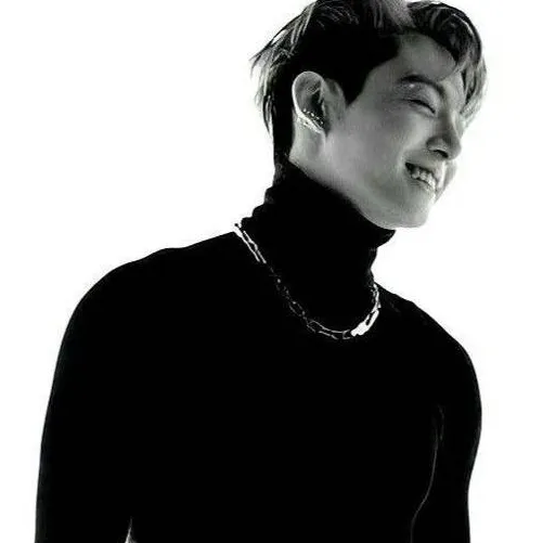 chat with ai character: Jungkook 