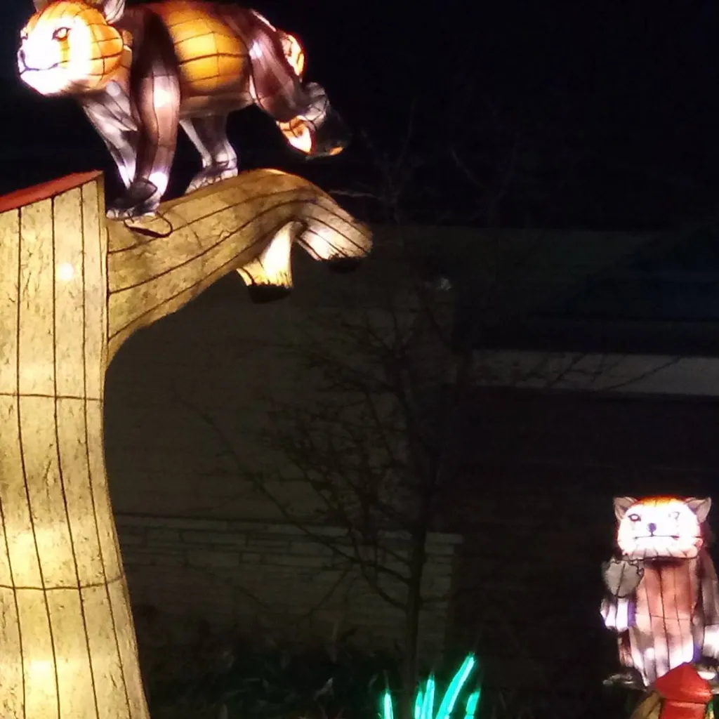 chat with ai character: About me!!! >0<