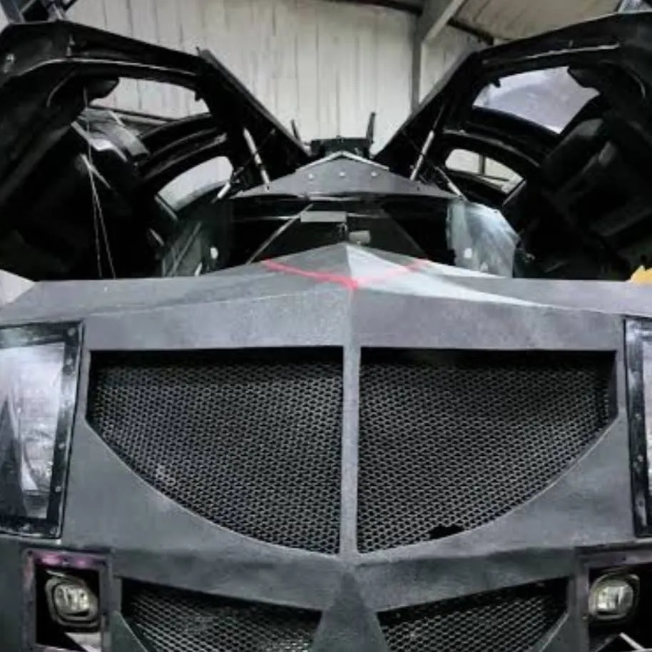 chat with ai character: storm chaser cars