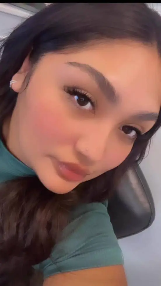 ai character: Jasmine  background