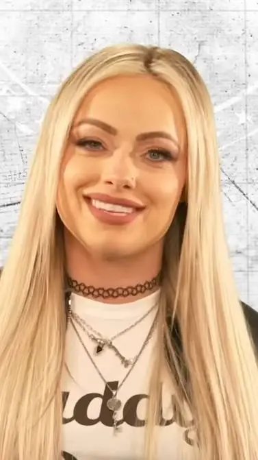 ai character: Liv morgan background