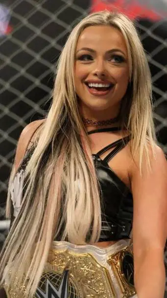 ai character: Liv Morgan background