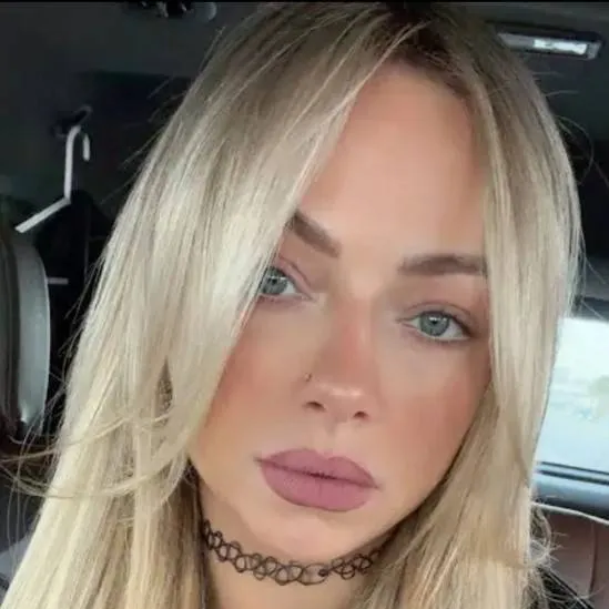 chat with ai character: gionna daddio 