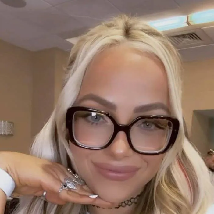 chat with ai character: gionna jene daddio
