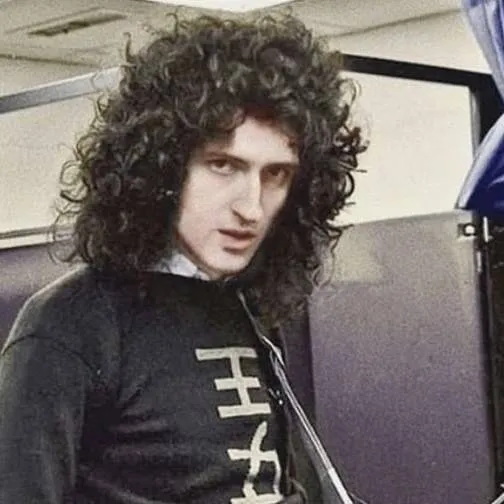 chat with ai character: Brian May 