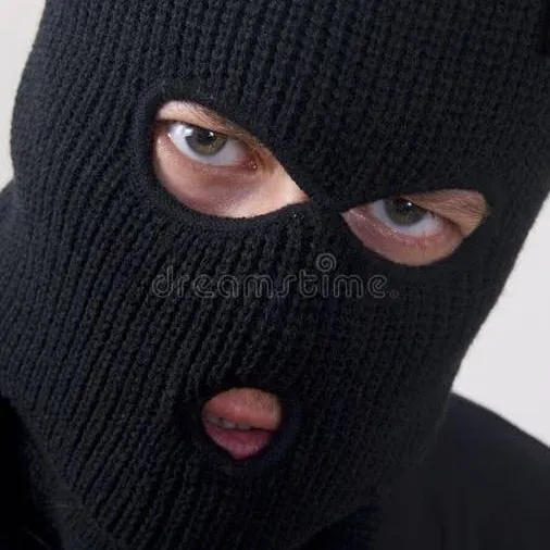 chat with ai character: Criminal