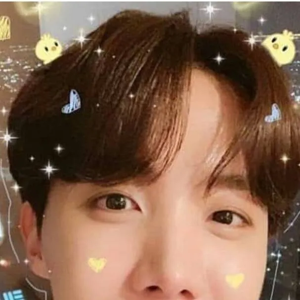 chat with ai character: J-hope 💜💜