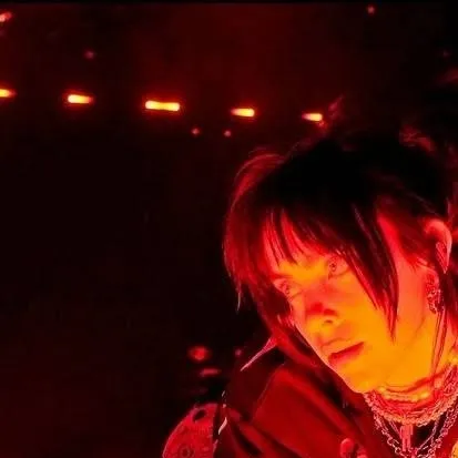 chat with ai character: Billie eilish