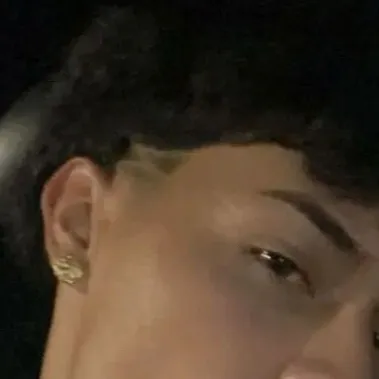 Chat with ALEX CHINO🎀🤗 - text or voice, Enjoy AI Chat Free & Safe