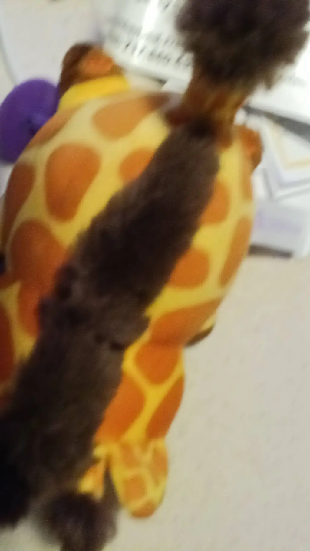 ai character: giraffe cat🦒🐈 background