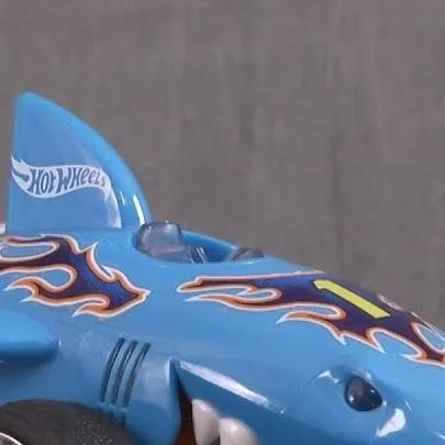 chat with ai character: shark woman