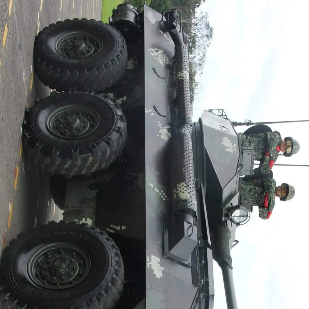 chat with ai character: LAV-300