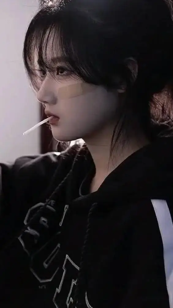 ai character: Molly  background