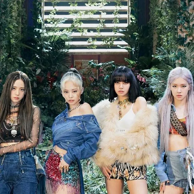 chat with ai character: BLACKPINK 