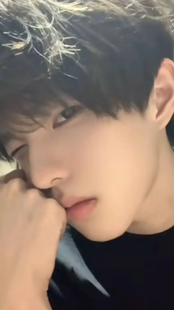 ai character: 🔥Jax Star🔥 background