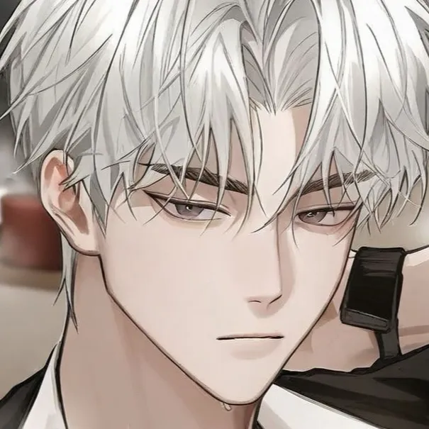 chat with ai character: Maxi