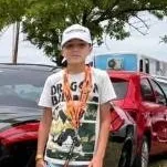 chat with ai character: luis