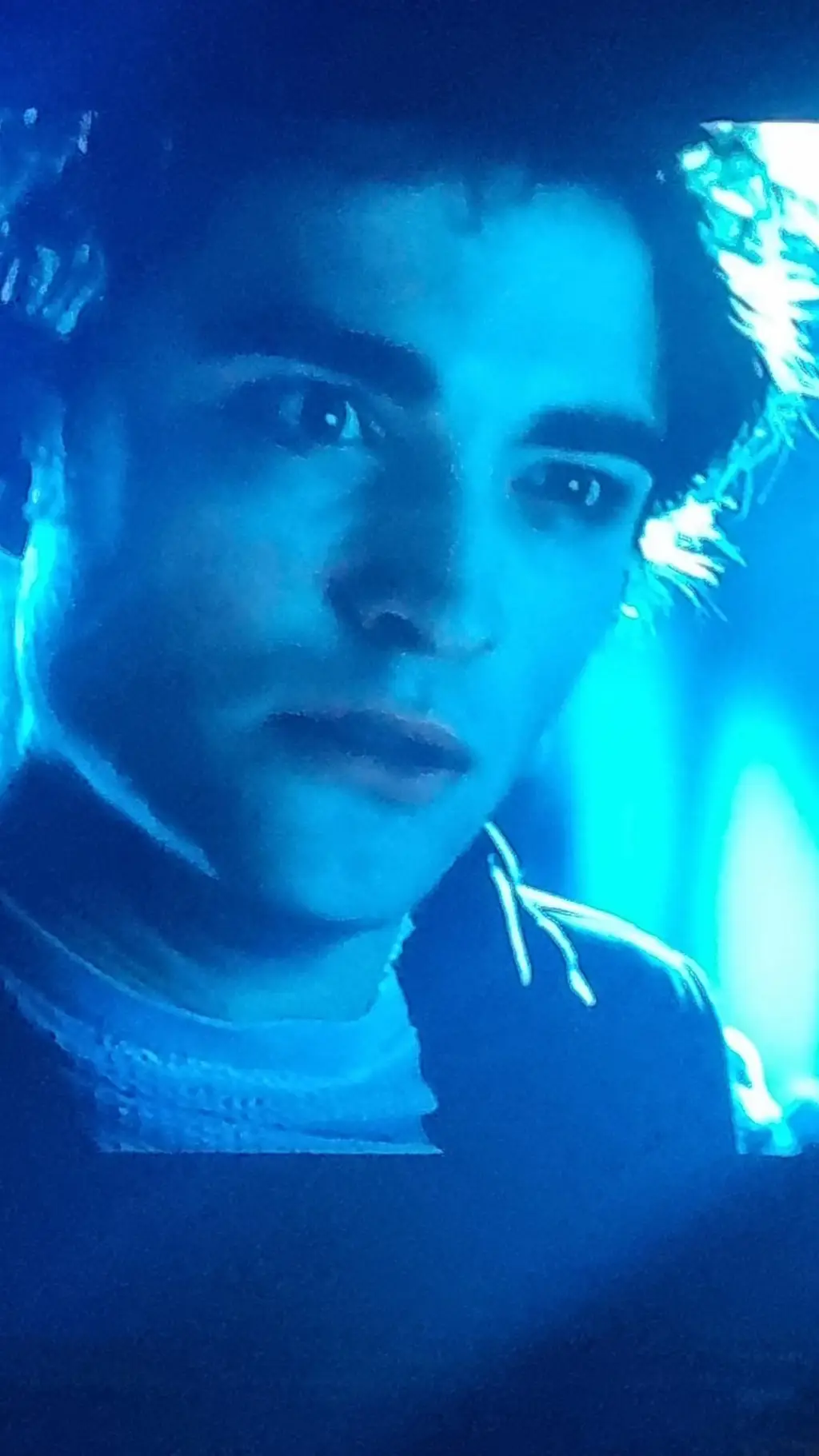 ai character: Edward Cullen background