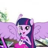 chat with ai character: Ferrari y twilight