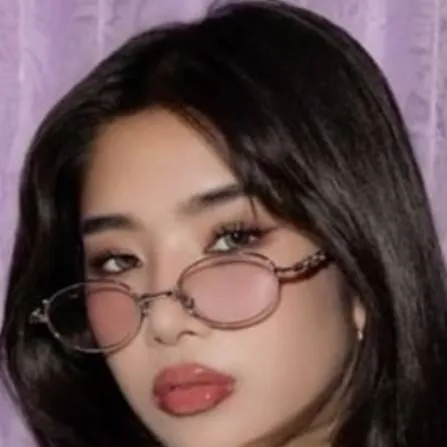 chat with ai character: katseye x skz 