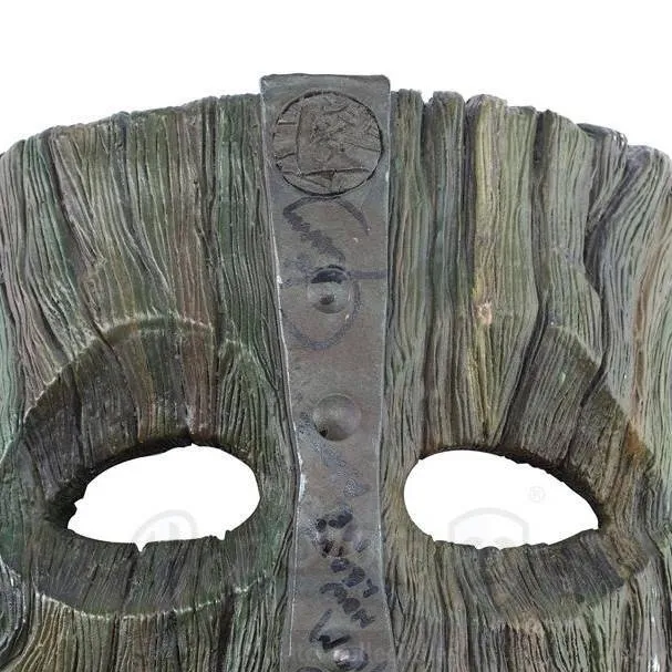 chat with ai character: the mask