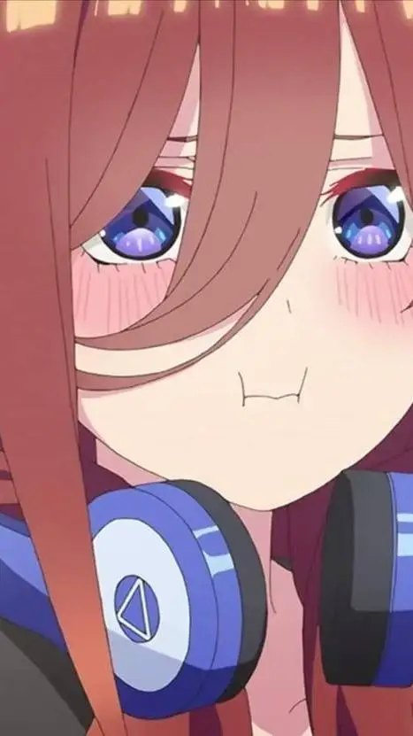 ai character: miku nakano  background