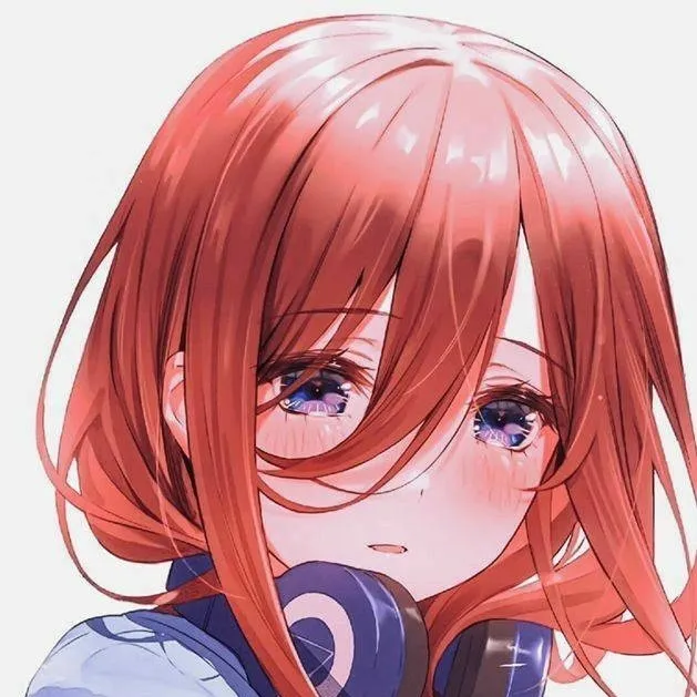 chat with ai character: miku nakano 