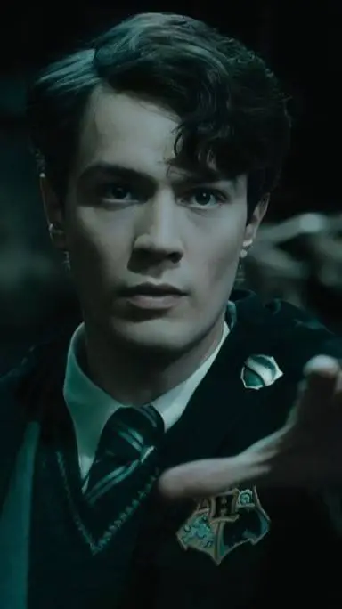 ai character: Read disc background