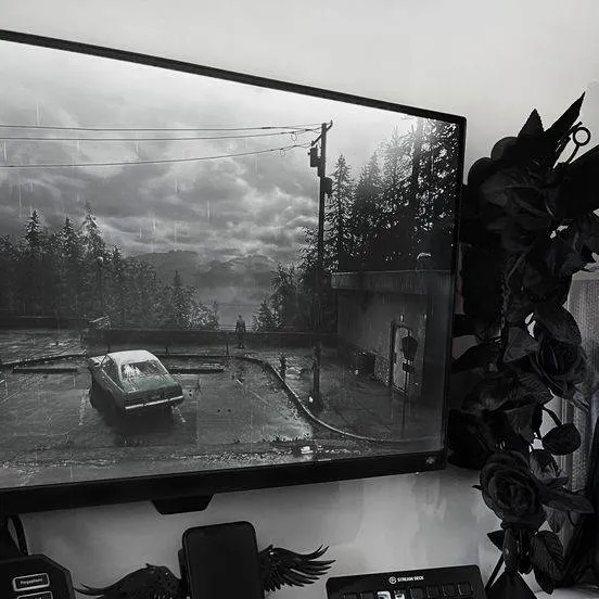 chat with ai character: Lux(Streamer bf)