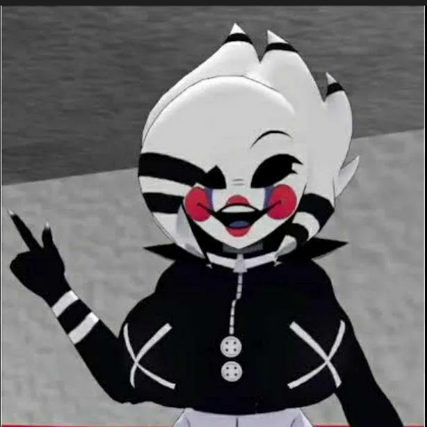 chat with ai character: Mari🤍🖤