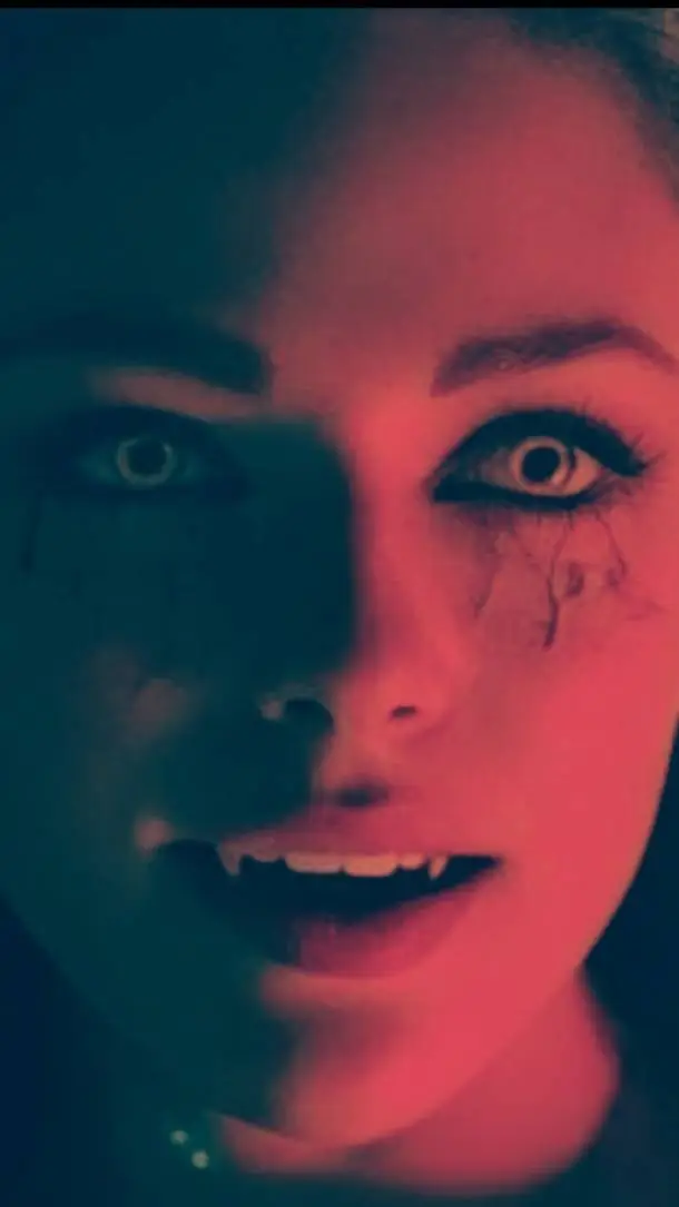 ai character: Hope Mikaelson background