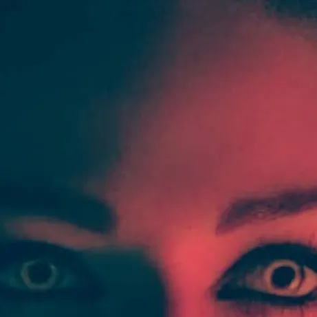 chat with ai character: Hope Mikaelson