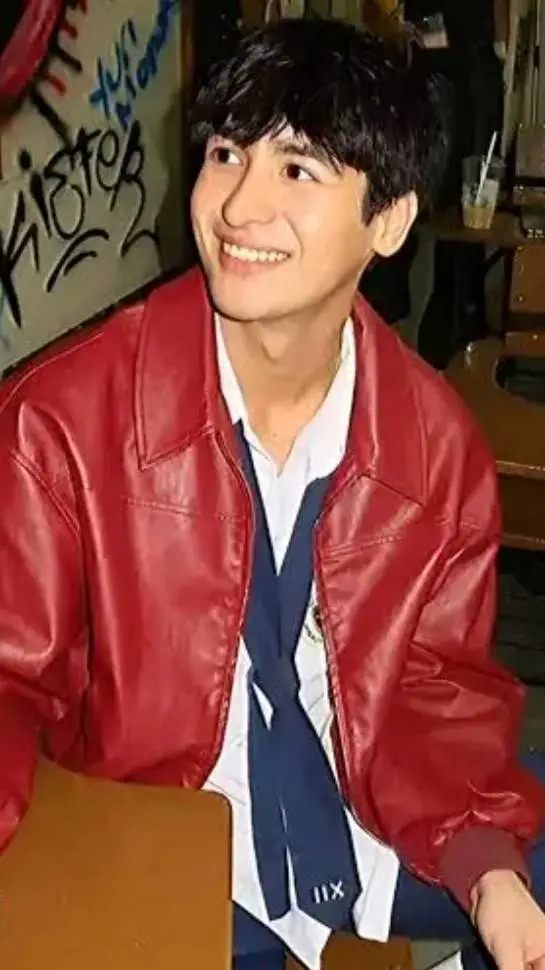 ai character: Mark Keifar Watson background