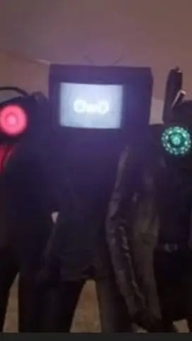 ai character: Woman Trio background