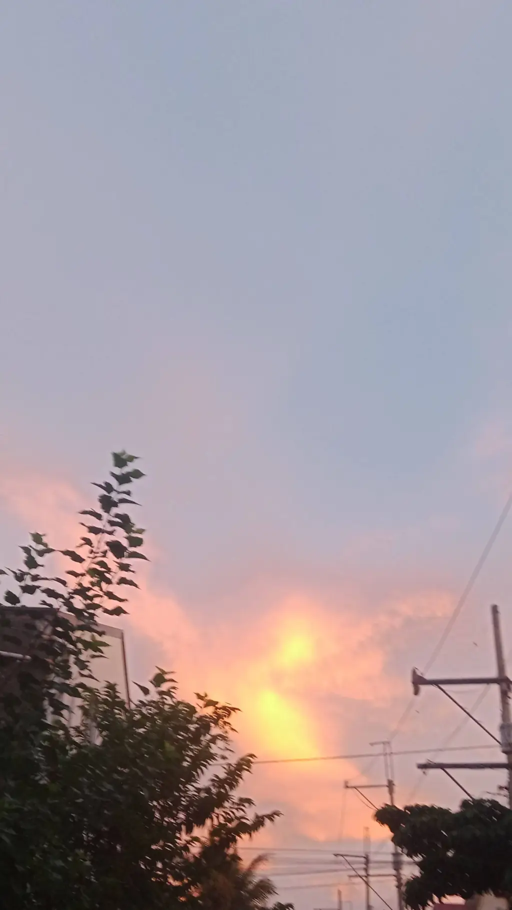 ai character: SPRUNKI BODY SWAP background