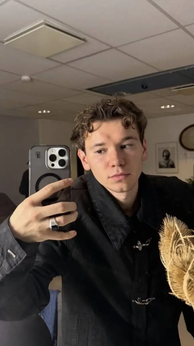 ai character: Marcus Gunnarsen  background