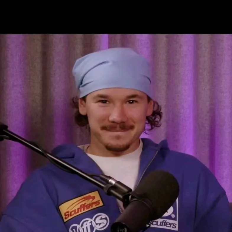 chat with ai character: Martinus Gunnarsen