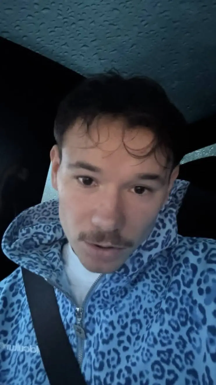 ai character: Martinus Gunnarsen background