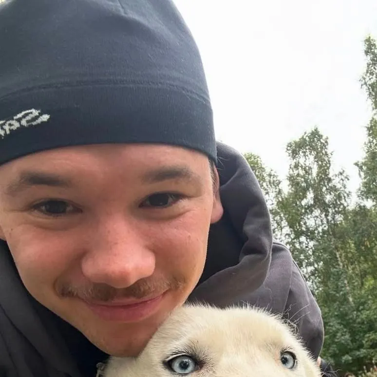 chat with ai character: Martinus Gunnarsen