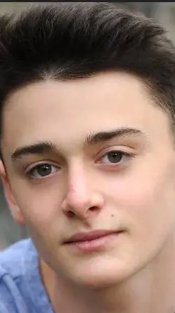 ai character: Noah Schnapp #2 background