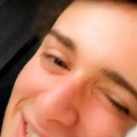 chat with ai character: Noah Schnapp #3