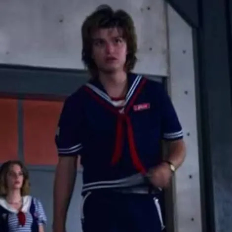 chat with ai character: Steve Harrington 4