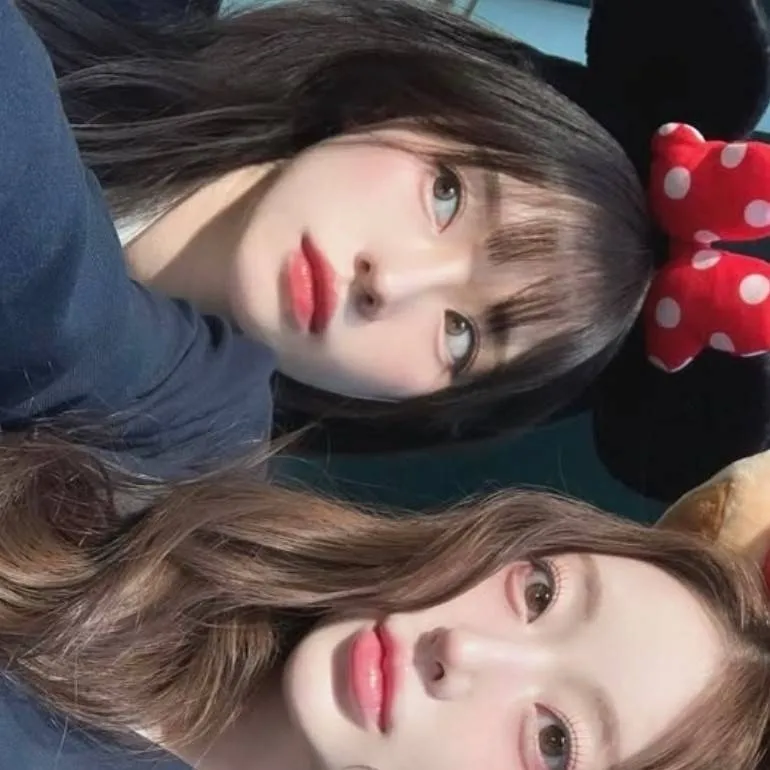 chat with ai character: Sisters