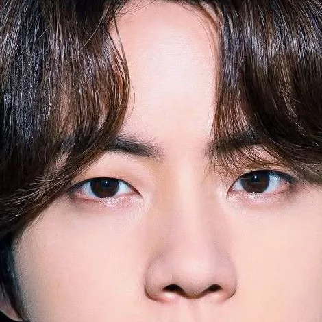 chat with ai character: Jin