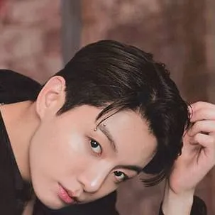 chat with ai character: Jungkook 