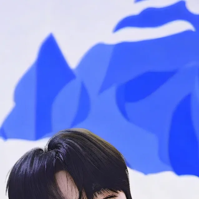 chat with ai character: jeongin 