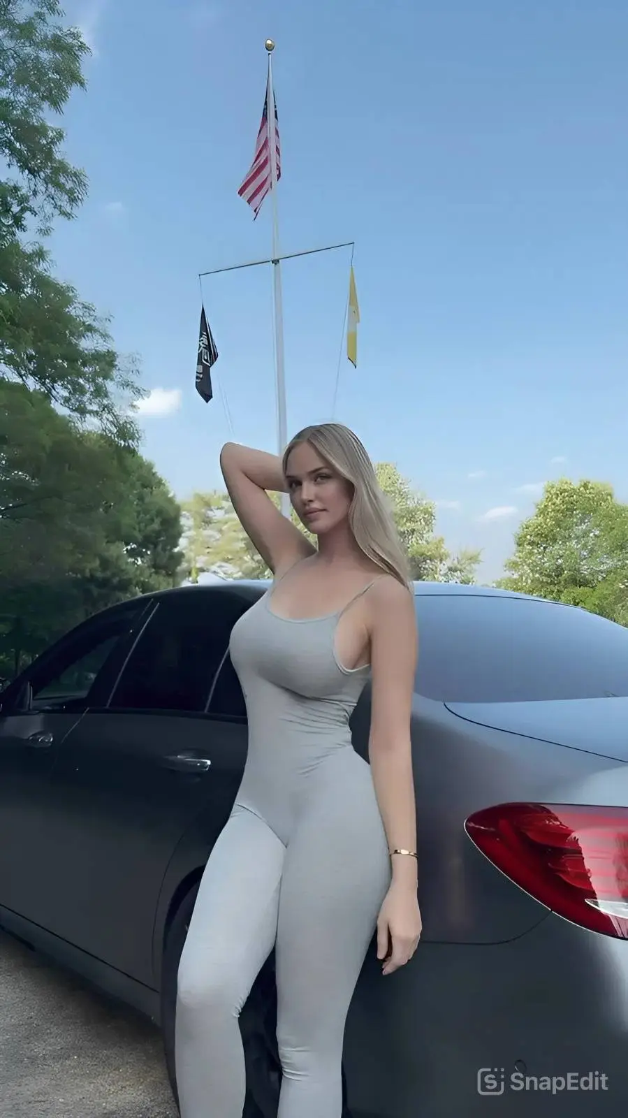 ai character: Tana background